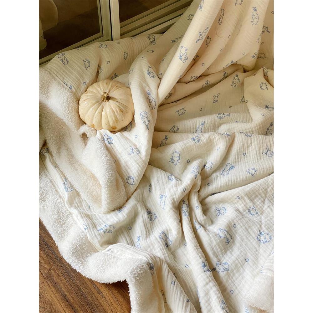 小兔子双层纱云毯bb0防火毯珊瑚绒毯冬季午睡毯沙发套毯休闲毯