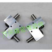 现货出售90度换向转角器减速比1 1轴径15毫米小型螺旋伞齿轮箱