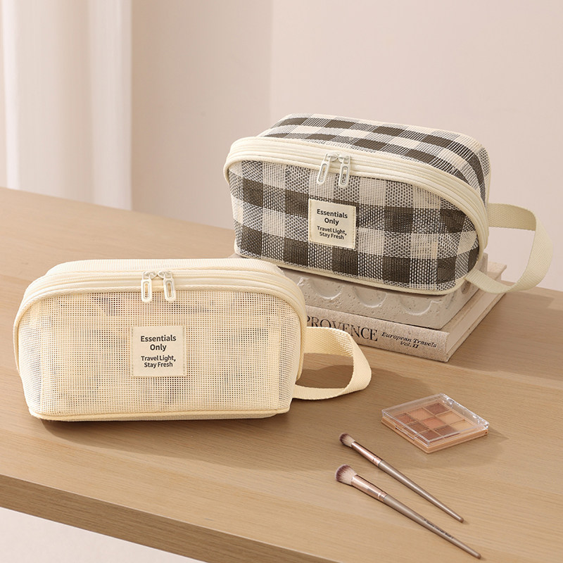 化妆包女大容量2026新款便携收纳包高端外出旅行洗漱包网纱收纳袋
