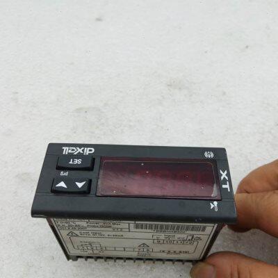 极速议价Dixell小精灵温控器XT110C-5H0HU