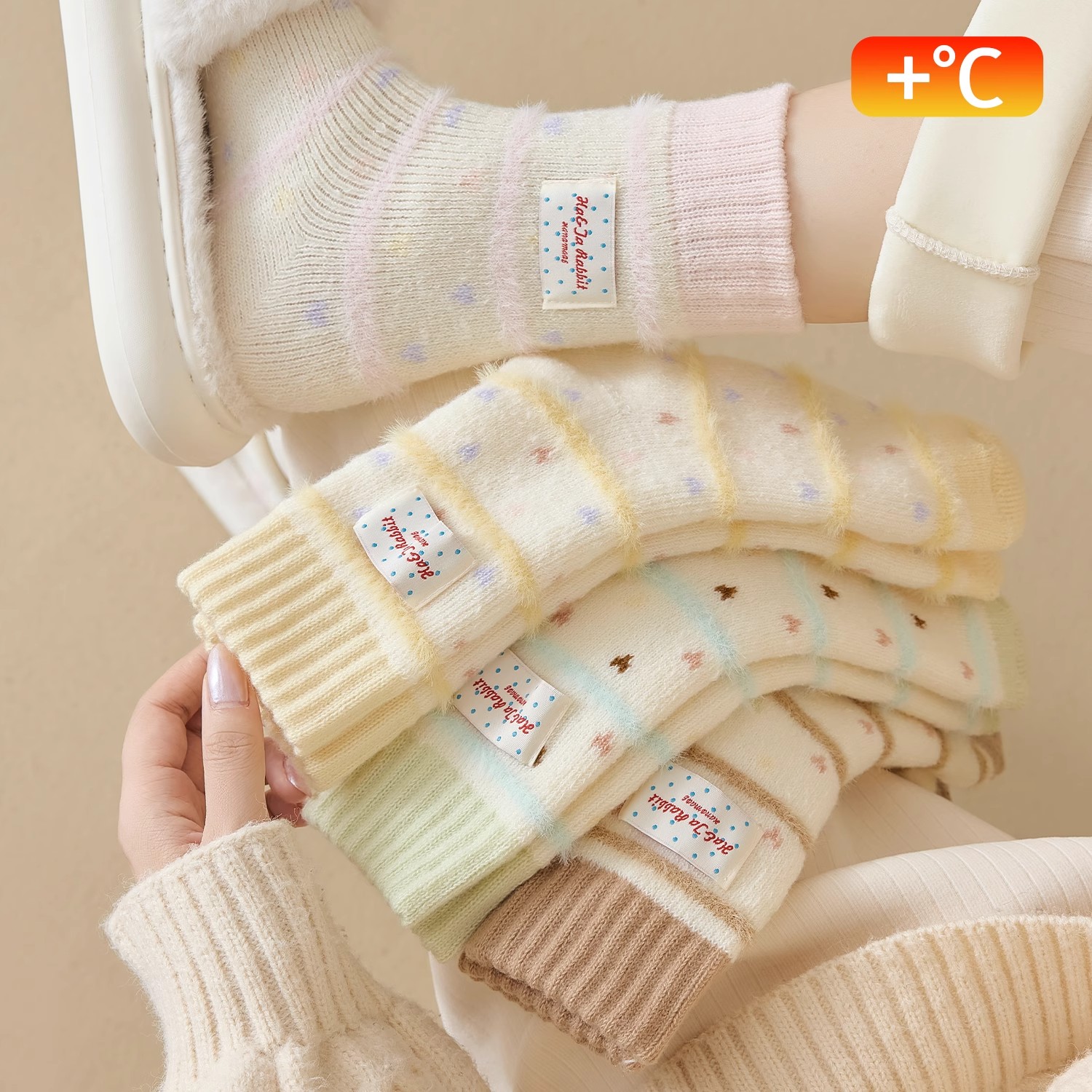 羊毛袜子女款秋冬季中筒袜加厚保暖毛圈月子袜条纹波点可爱毛巾袜