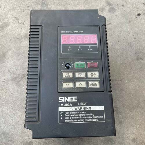 可维修变频器，EM303A-1R5-1CB，220V-1.5K议价