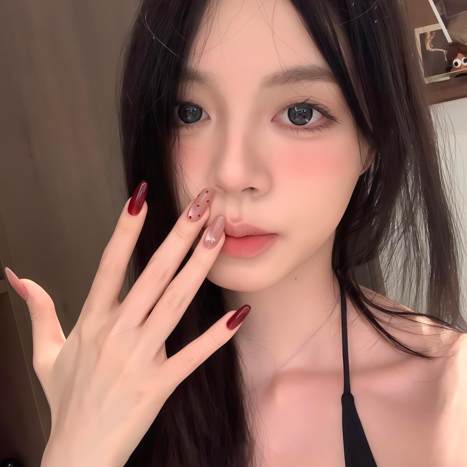 手工穿戴甲富家千金酒红色波点指甲显白高级美甲贴片爆闪玻璃猫眼