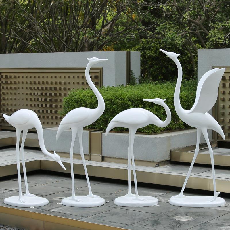 抽象简约仙鹤雕塑摆件丹顶鹤花园庭院水池造景玻璃钢园林景观小品
