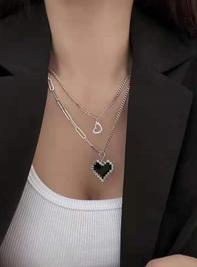 Black pixel Mosaic love peach heart pendant double cascade