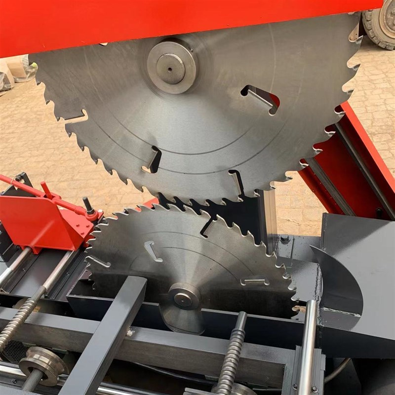 .大型全自动圆木推台锯木工机械多功能原方木开板锯开料机
