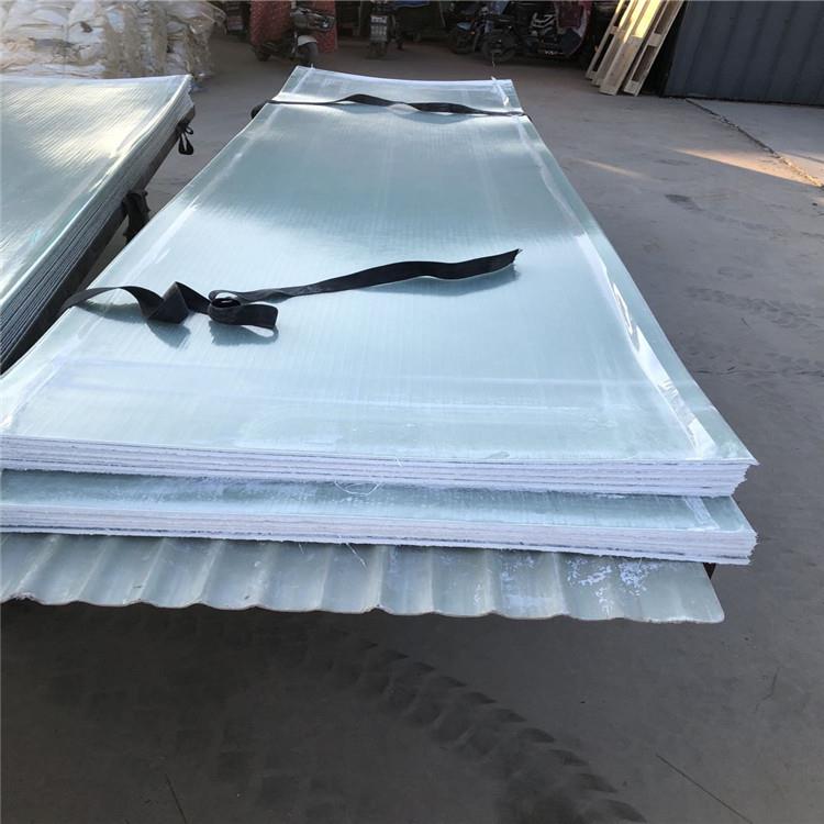 玻璃钢平板采光瓦 温室厂房波浪型透光板 透明采光板厂家
