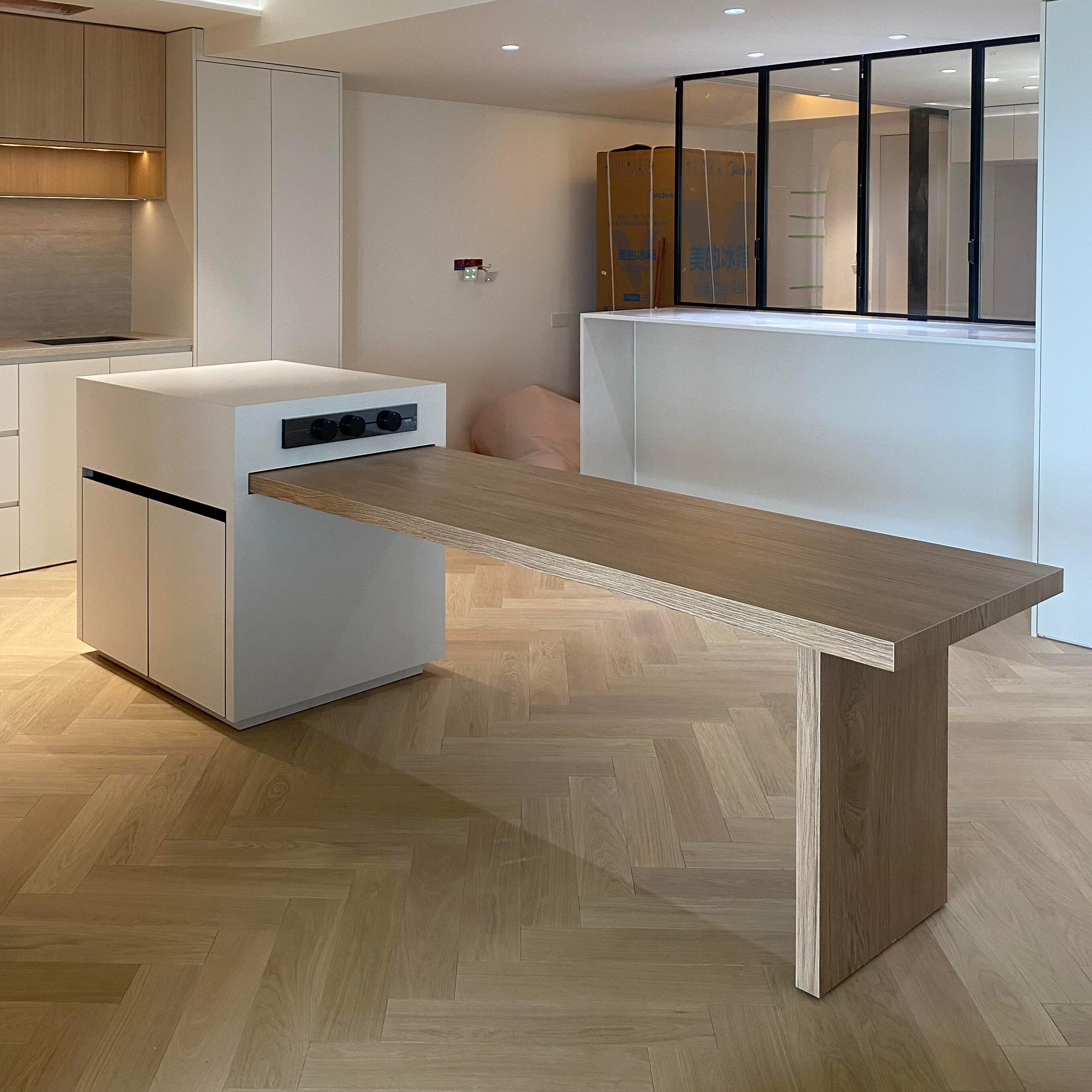 岩板岛台餐桌一体家用可伸缩原木风木纹岩板中导台小户型西厨岛台