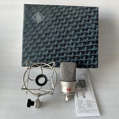 TLM103专业有线电容话筒主播直播录音棚电脑家用套装黑色麦克风