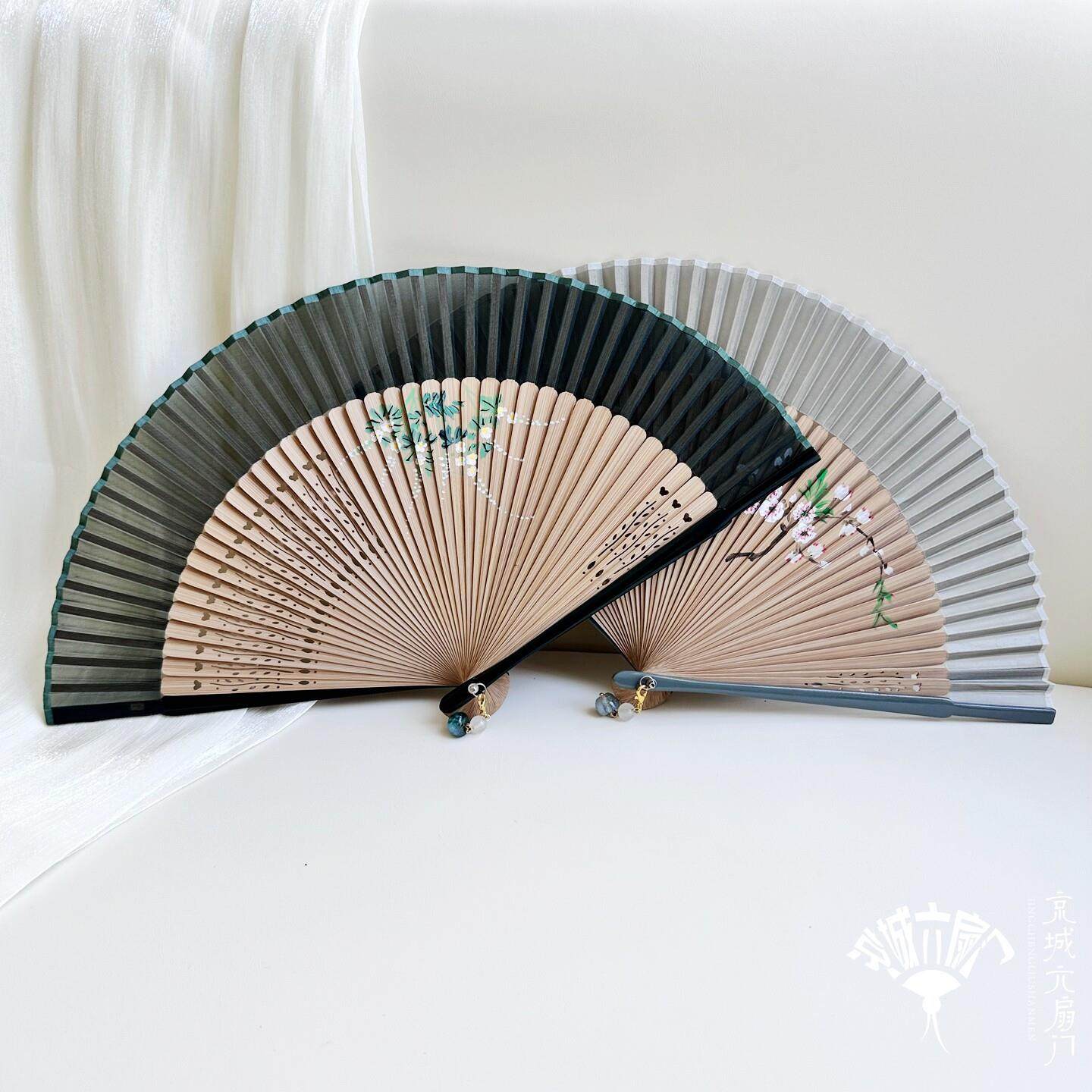 手绘扇子工艺折扇中国风折叠扇雪纺半透古风汉服日用扇子旗袍可携