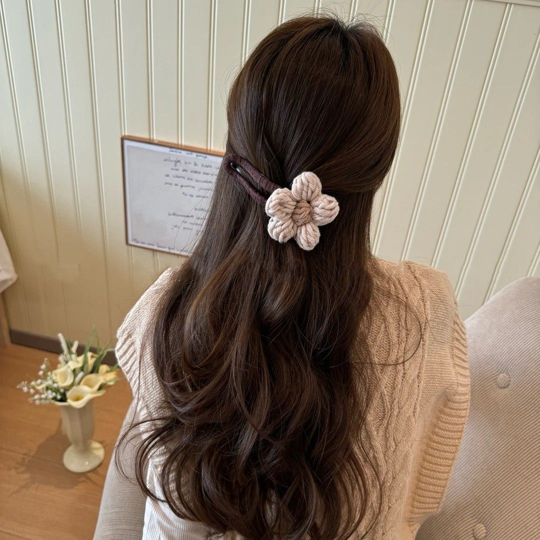 毛线花朵鸭嘴夹秋冬发卡针织花朵发夹温柔气质夹子后脑勺盘发发饰,饰品/流行首饰/时尚饰品新,发饰,淘宝优惠券,粉丝福利购,淘宝优惠卷