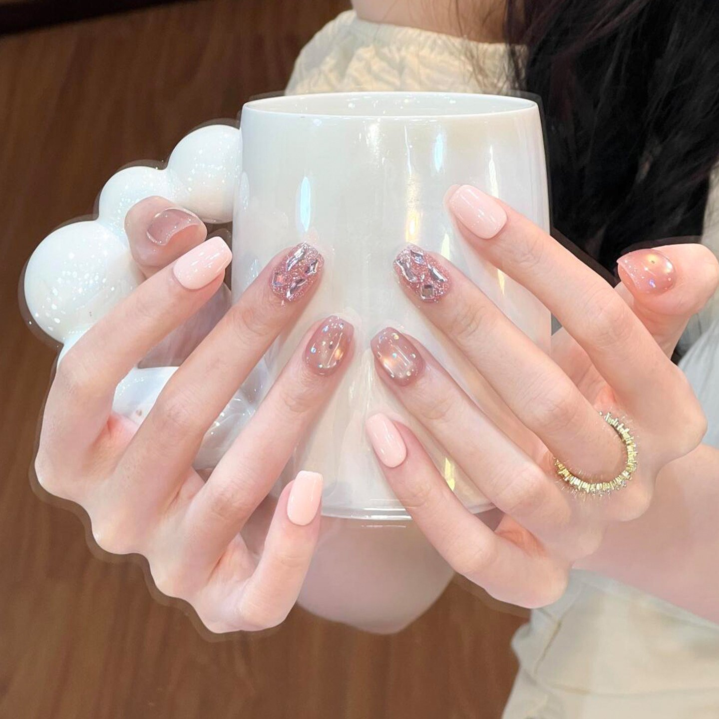 韩系千金穿戴甲超短款裸色系香槟碎钻猫眼粉色显白美甲高级感贴片,彩妆/香水/美妆工具,穿戴甲/甲片,淘宝优惠券,粉丝福利购,淘宝优惠卷