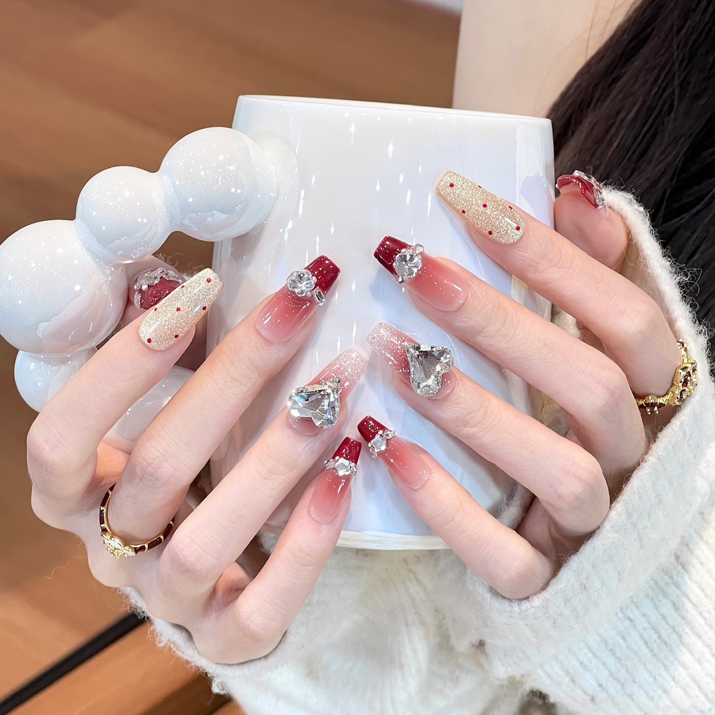 植兔穿戴甲中长款高级感爆闪新年招财红色美甲显白猫眼轻奢指甲贴,彩妆/香水/美妆工具,穿戴甲/甲片,淘宝优惠券,粉丝福利购,淘宝优惠卷
