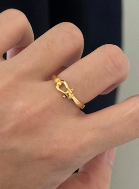 925银金色马蹄扣戒指新款精致老钱风新中式小众设计指环手饰品