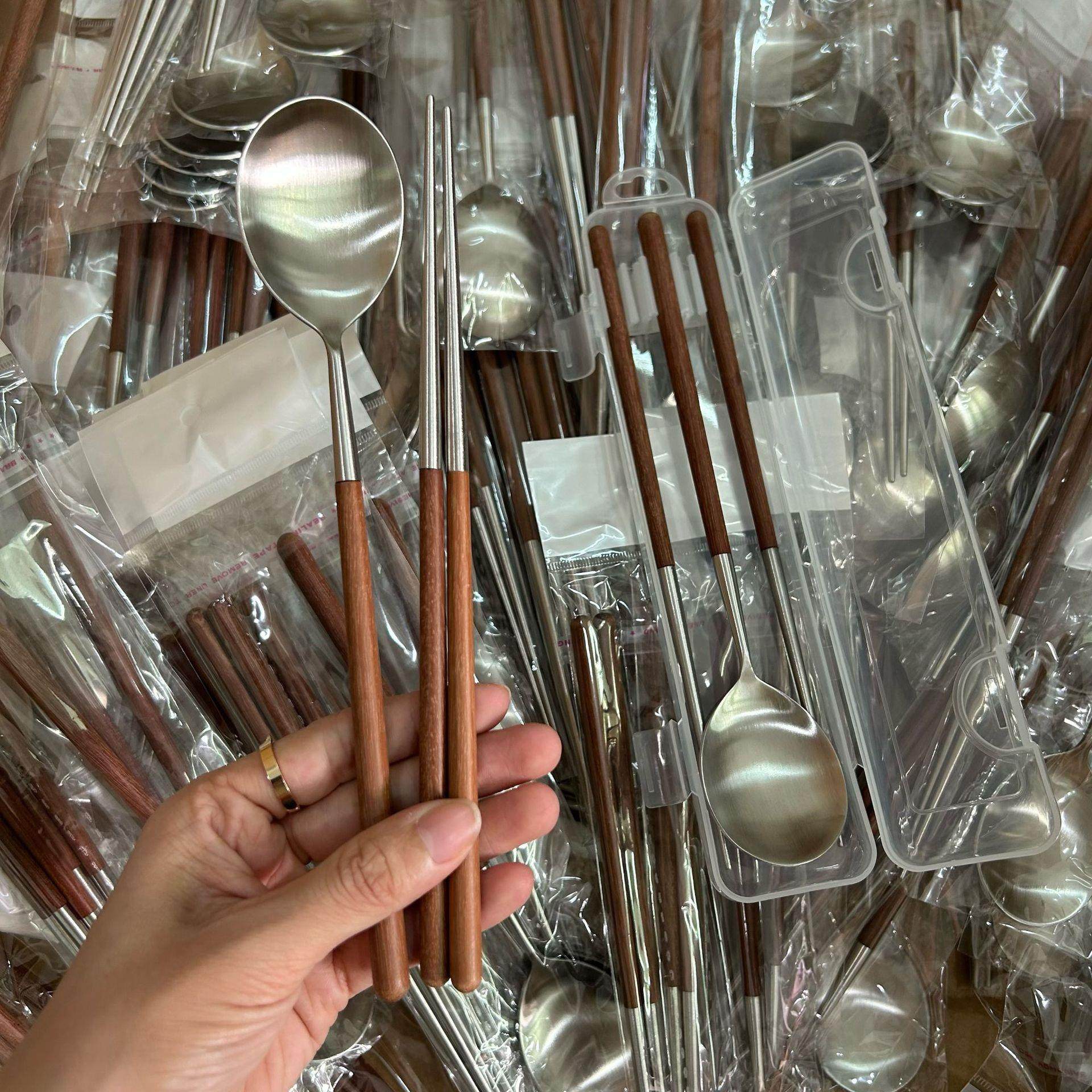 米诺家网红304不锈钢便携餐具鸡翅木叉子勺子筷子学生旅行户外三