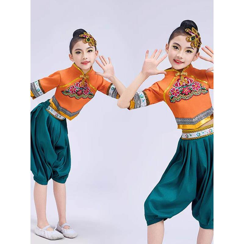 六一儿童秧歌舞蹈服2026款喜庆秧歌舞蹈服蒲扇舞现代中国风