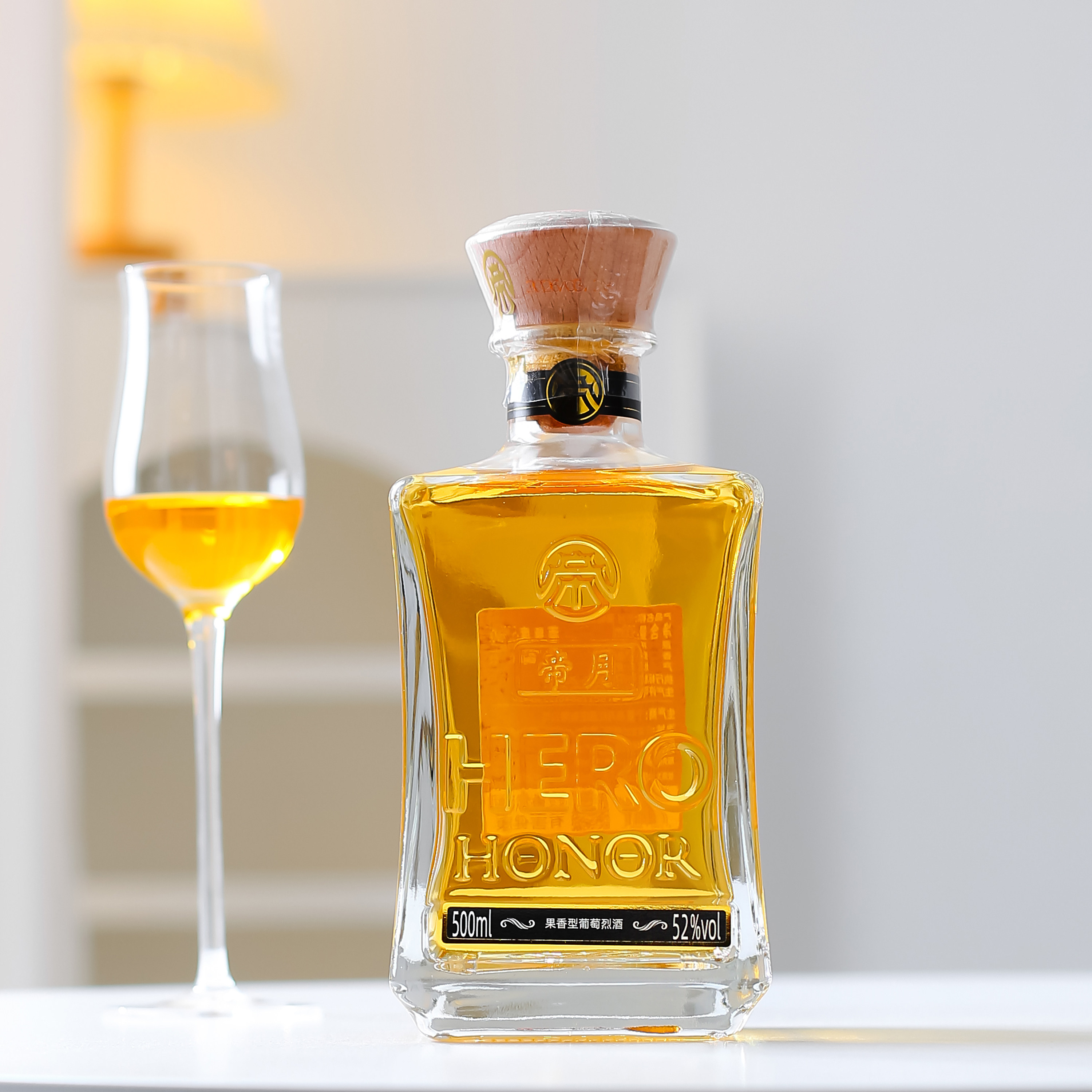 金奖！宁夏帝月葡萄烈酒白兰地图片
