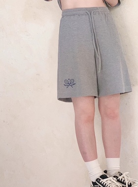 *处理 华夫格刺绣 宽松休闲 灰蓝色 网球少年 松紧腰 运动短裤