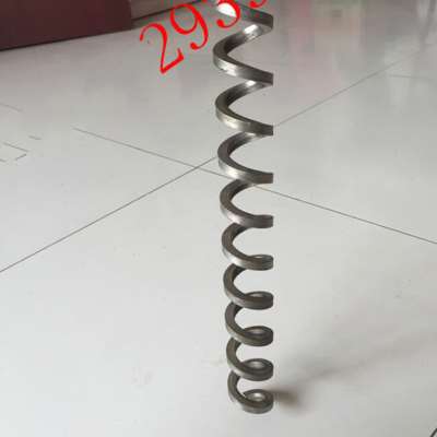 生产碳钢不锈钢连续螺旋叶片锰钢耐磨绞龙螺旋叶片方钢螺旋杆53*2