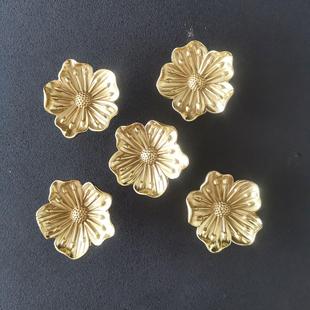 抽屉 衣柜 黄铜锻造梅花 柜门 把手拉手 储物柜 糖果盒