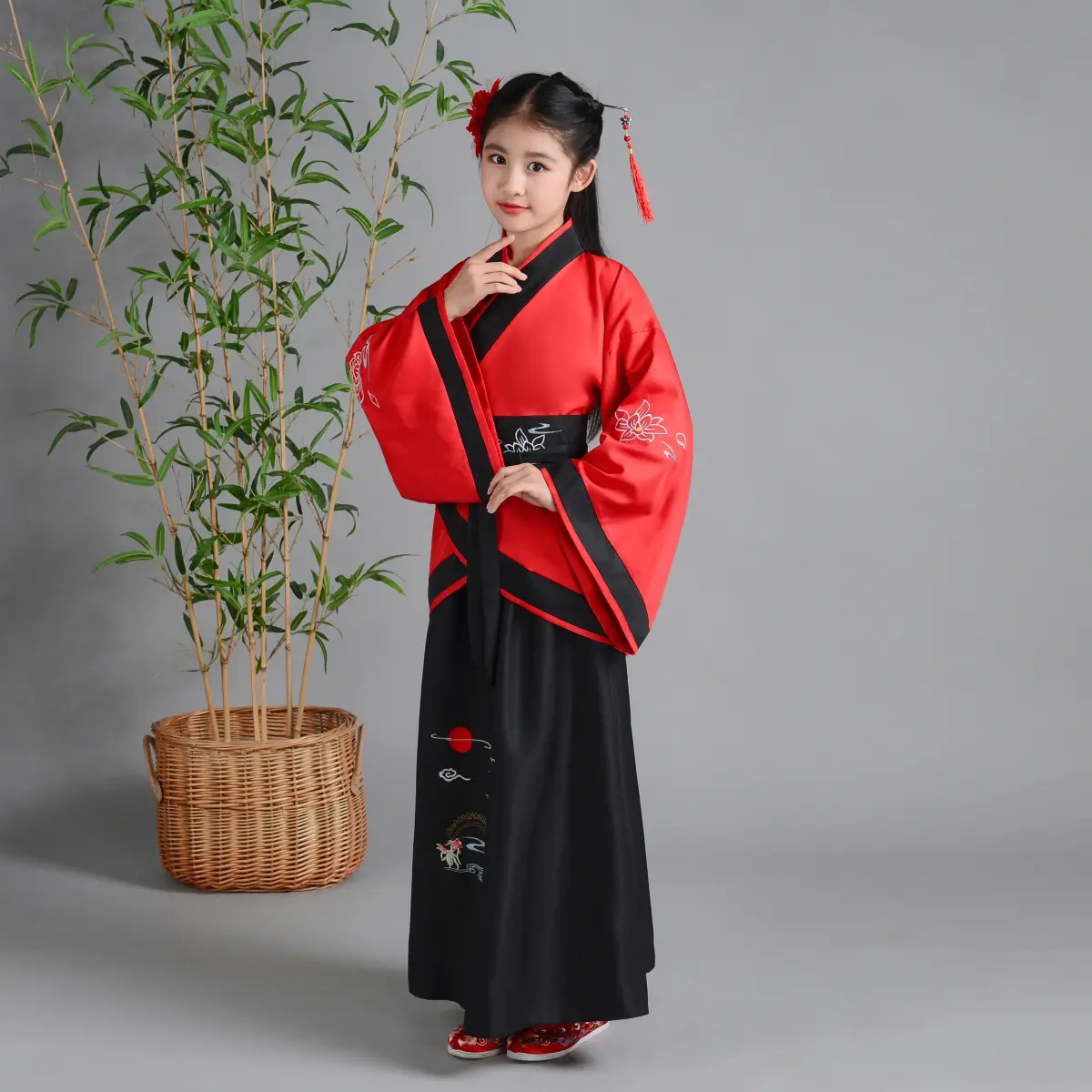 元旦儿童三字经汉服表演服弟子规