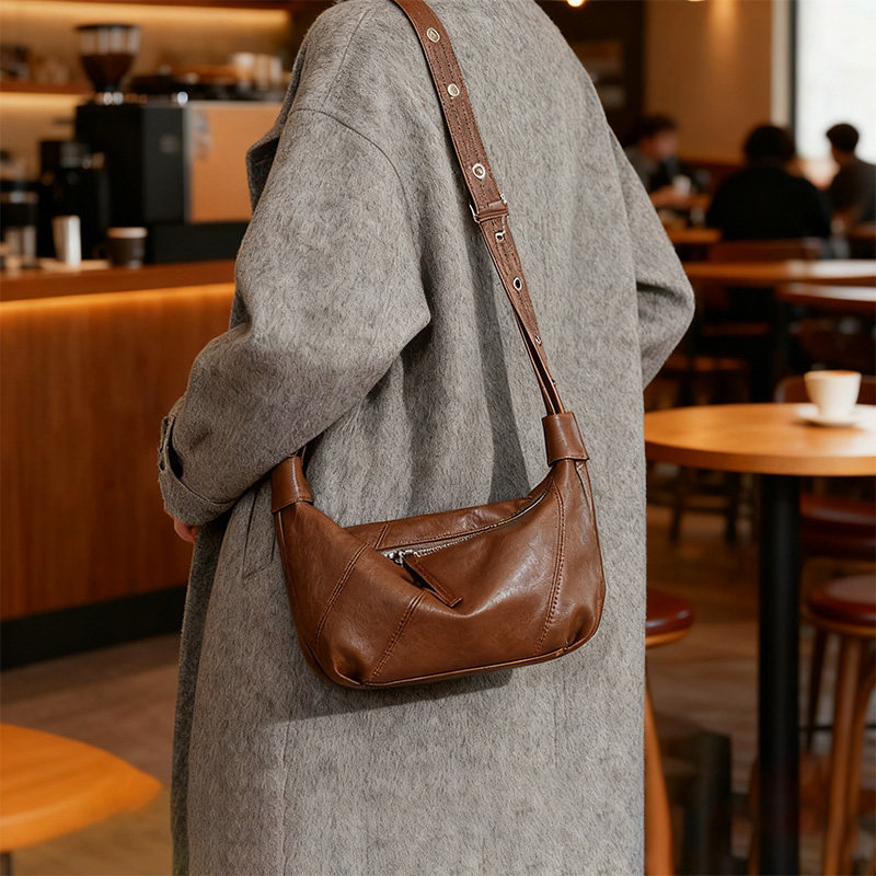 头层牛皮真皮饺子包女包2025新款轻奢质感高级感通勤斜挎包单肩包,箱包皮具/热销女包/男包,通用款女包,淘宝优惠券,粉丝福利购,淘宝优惠卷