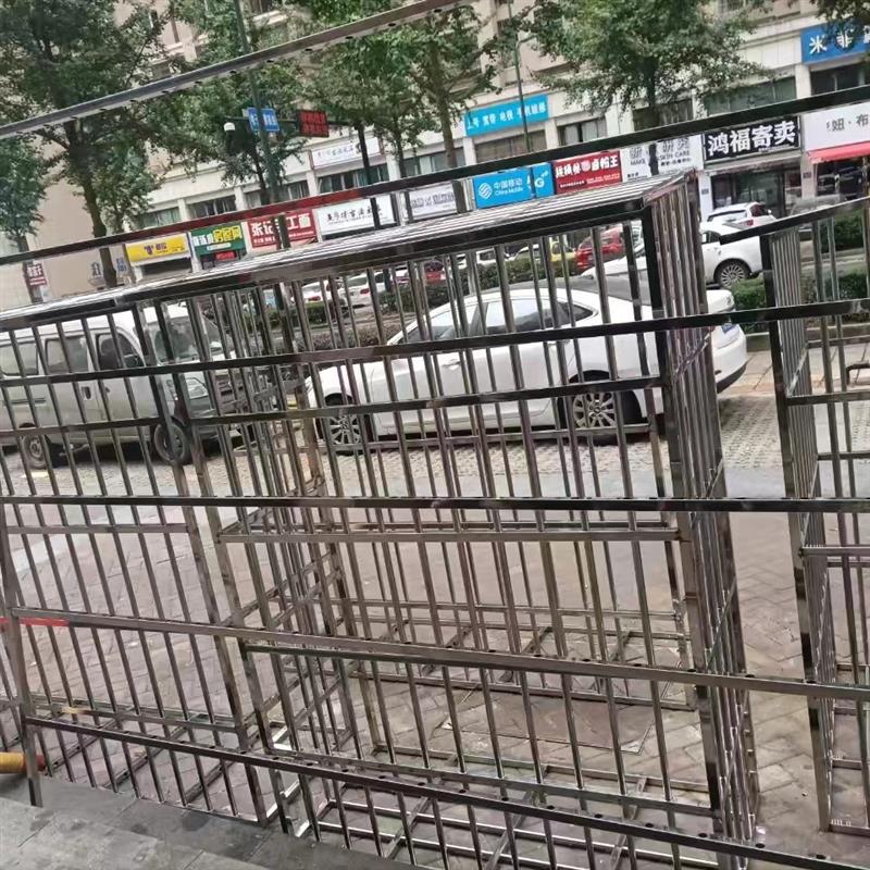 长沙304不锈钢防盗窗儿童护栏阳台防护栏高层防盗窗防护晒衣架