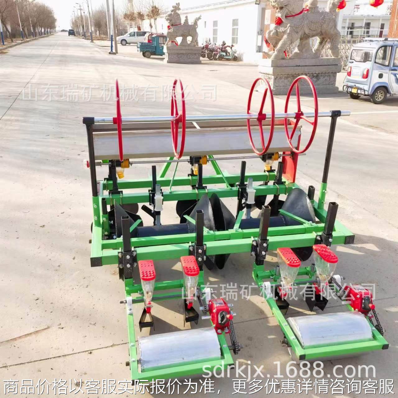 四轮车带起垄蔬菜谷子播种机施肥播种一体机高粱油菜精播机滴灌架