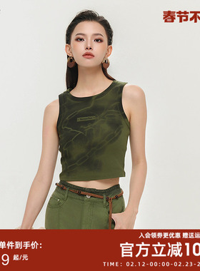 曼诺比菲商场同款2025春秋季简约U领针织印花吊带背心EGAT115077