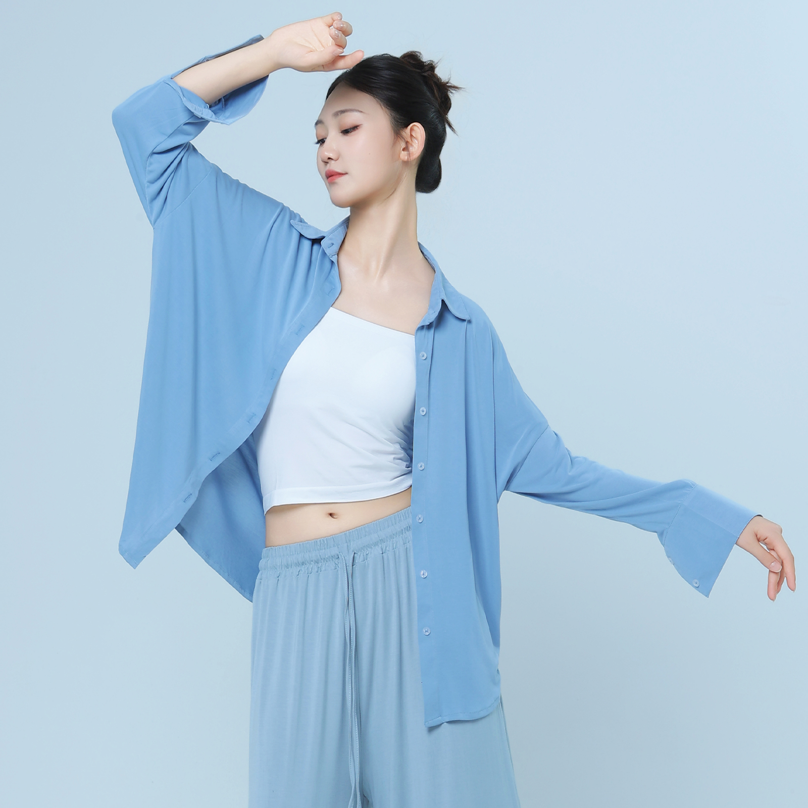 朵棠新款现代舞蹈衬衫练功服男女款演出服宽松上衣飘逸长袖舞蹈生