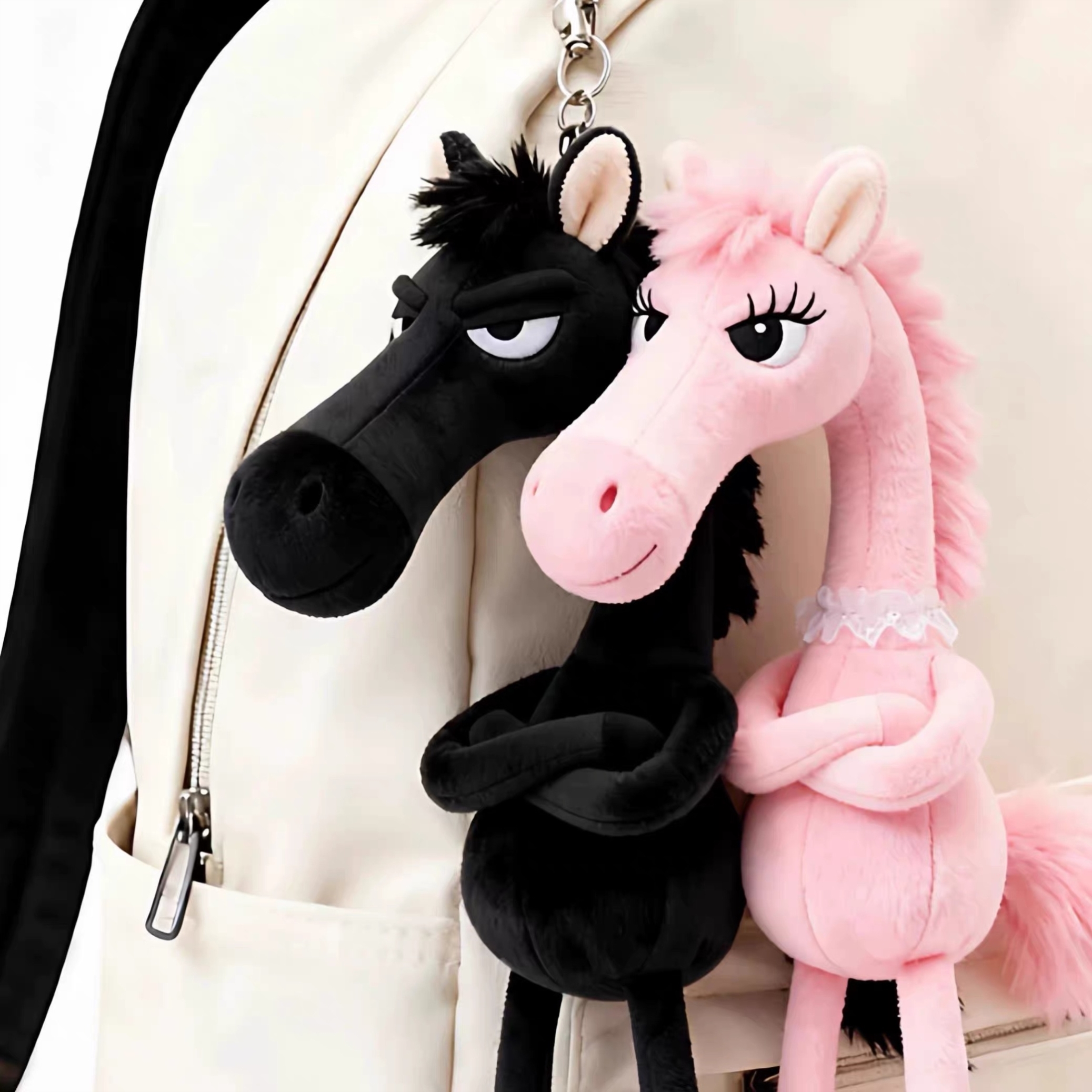 2026天选黑马小红书爆款毛绒玩偶公仔挂件送家人朋友礼物