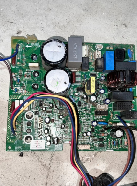 适用格力空调外机变频 02613935 30138000073 主板 W8673GA