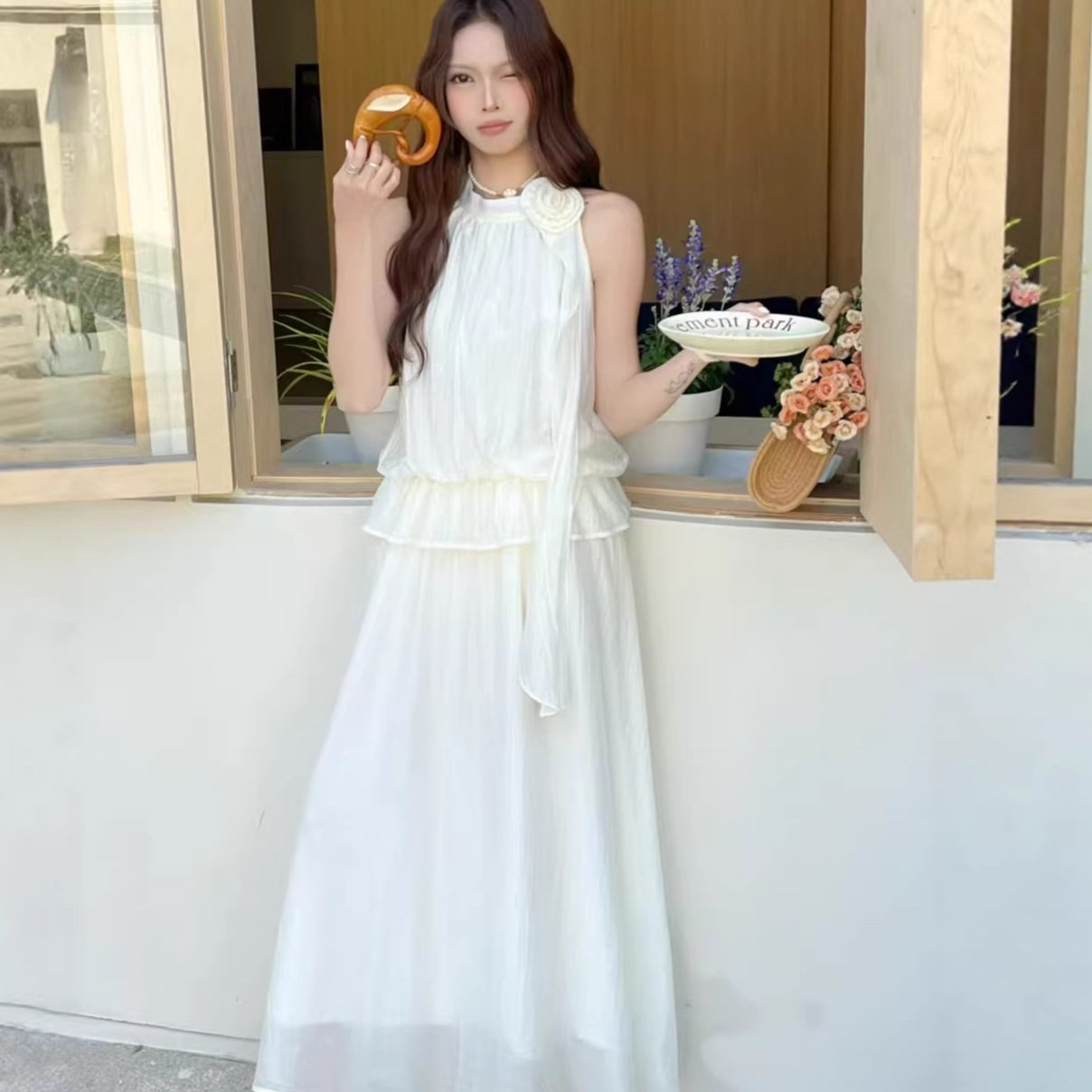 无袖挂脖女装连衣裙女假两件云南旅游裙子海边度假风小众不撞款