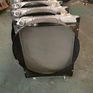 五征水箱1319010 E604散热器