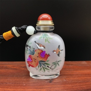 鼻烟壶内画手绘图案特色礼品把玩送鼻烟粉提神醒脑瓶内画小摆件