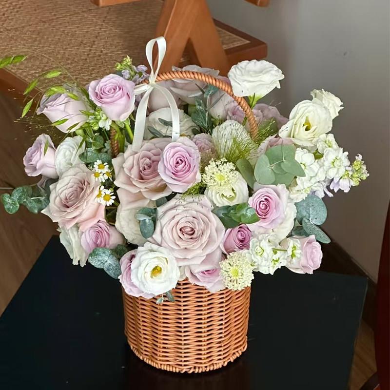 母亲节花束玫瑰康乃馨百合手提花篮送妈妈鲜花同城速递配送全国
