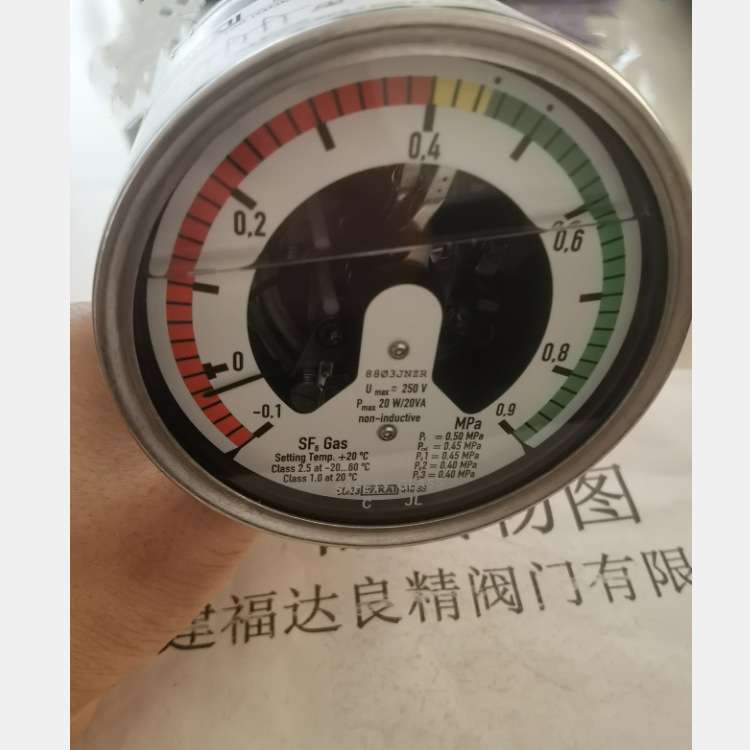 WIKA威卡SF6密度继电器233.52.100（GDM-100）-0.1/+ 0.9MPa G1/2