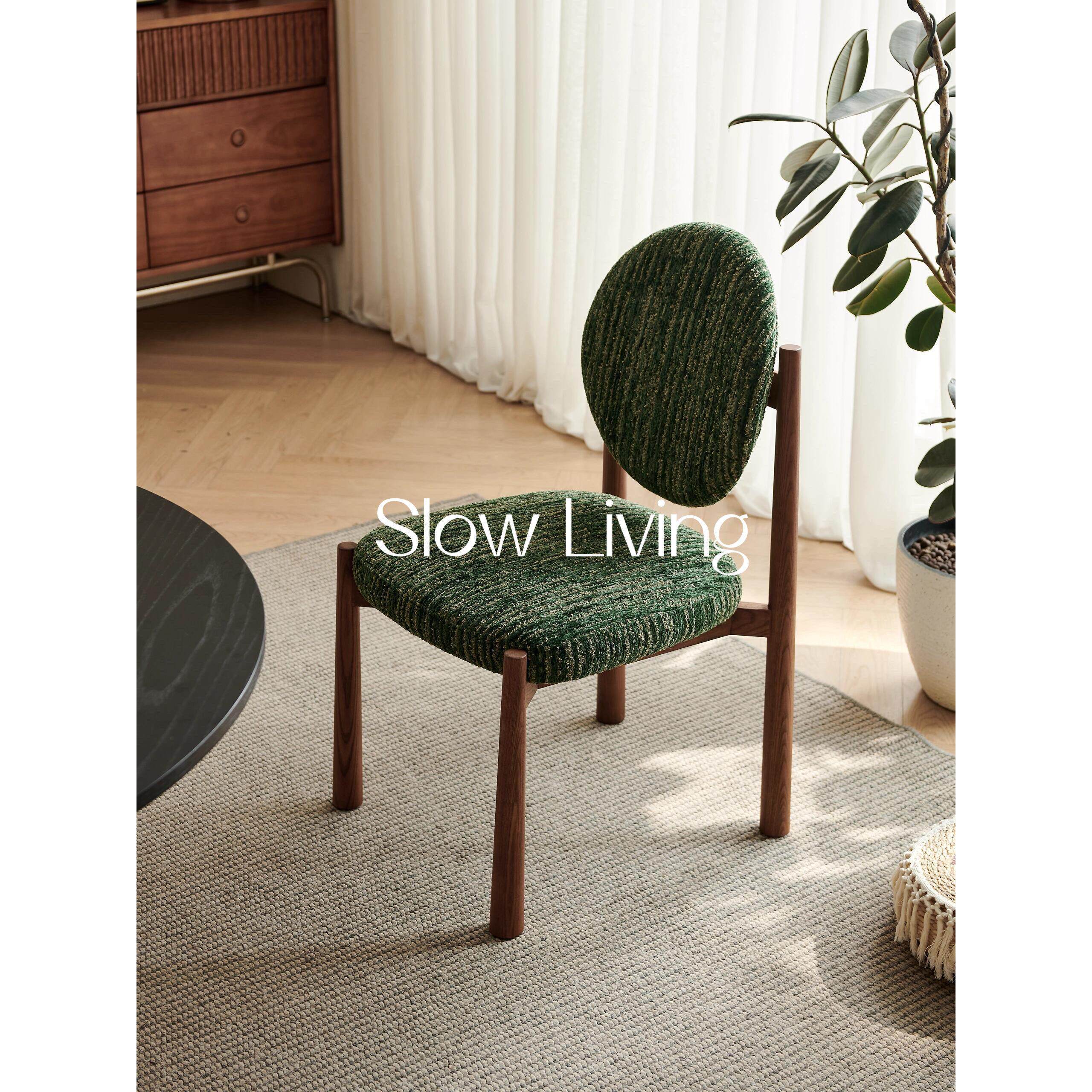 Slow living 实木餐椅中古绿色圆背椅子法式覆古风久坐舒适化妆椅