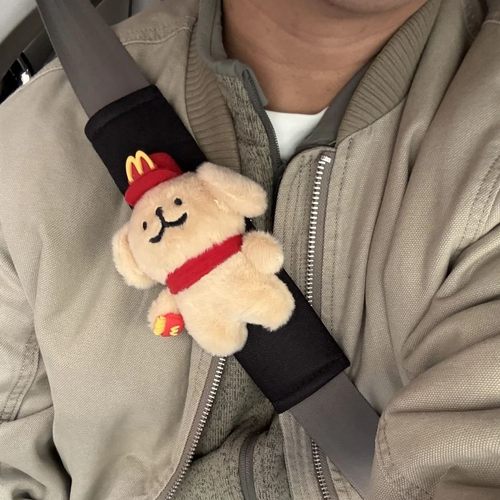 麦门线条小狗安全带护肩套可爱卡通一对情侣四季通用汽车内装饰品