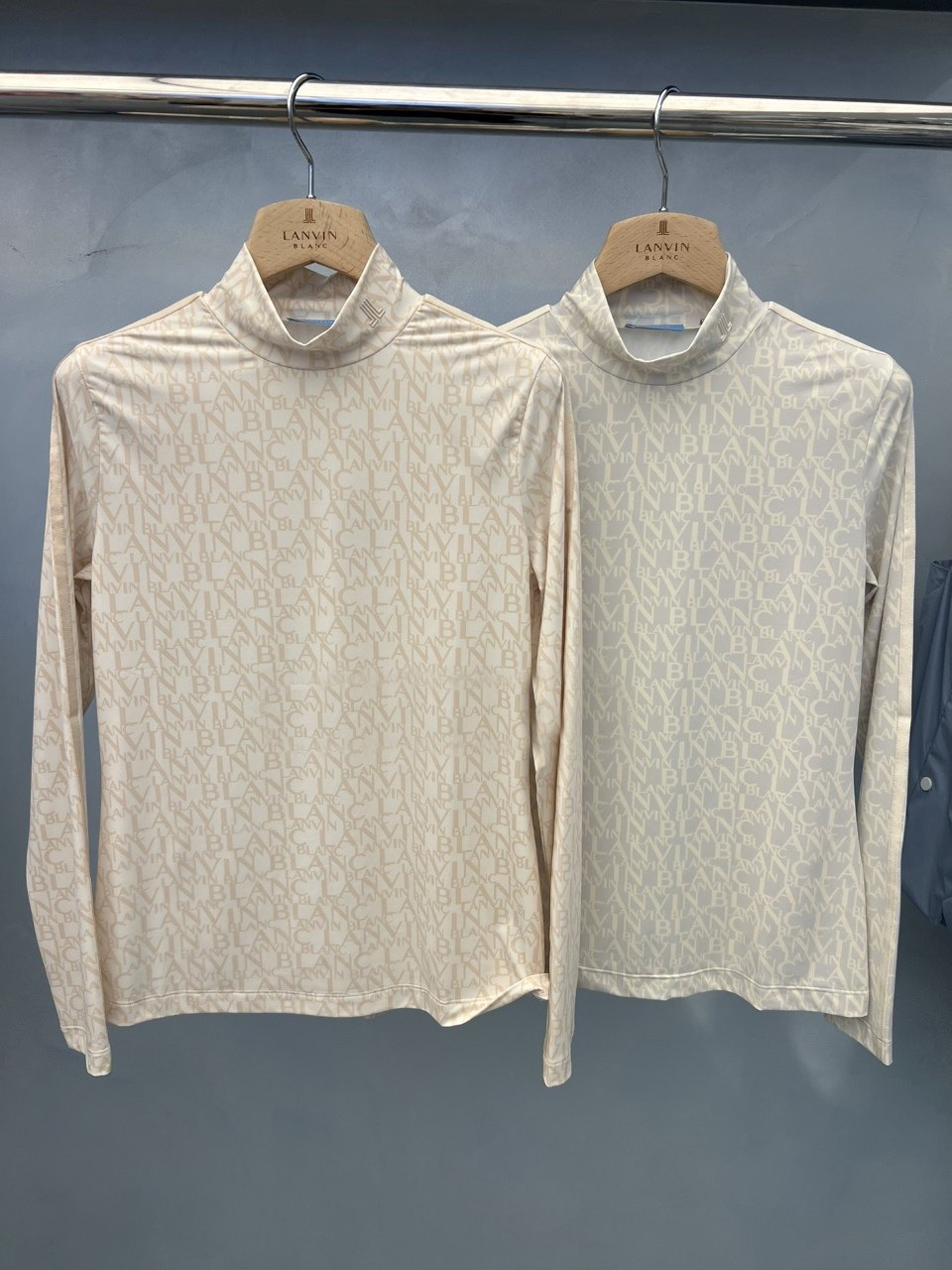 高尔夫女士新款24秋款半高领字母满印长袖柔顺休闲百搭运动上衣,运动/瑜伽/健身/球迷用品,高尔夫上装,淘宝优惠券,粉丝福利购,淘宝优惠卷