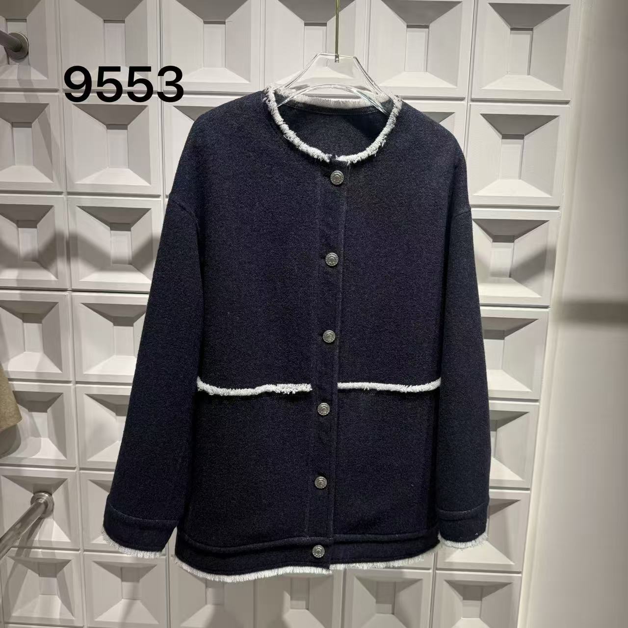 【钱老板专属】9553服装版型短款厚款大衣长袖小香风女短外套