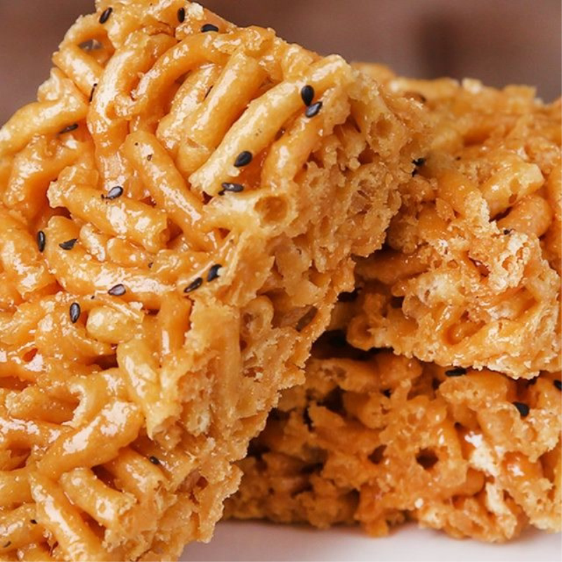老式沙琪玛手工硬酥脆蛋黄酥传统糕点儿时怀旧休闲零食一整箱批发