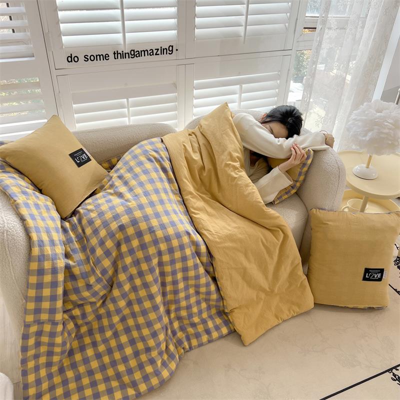 全棉加厚抱枕被子两用午睡枕头被汽车载小靠枕办公室空调被二合一