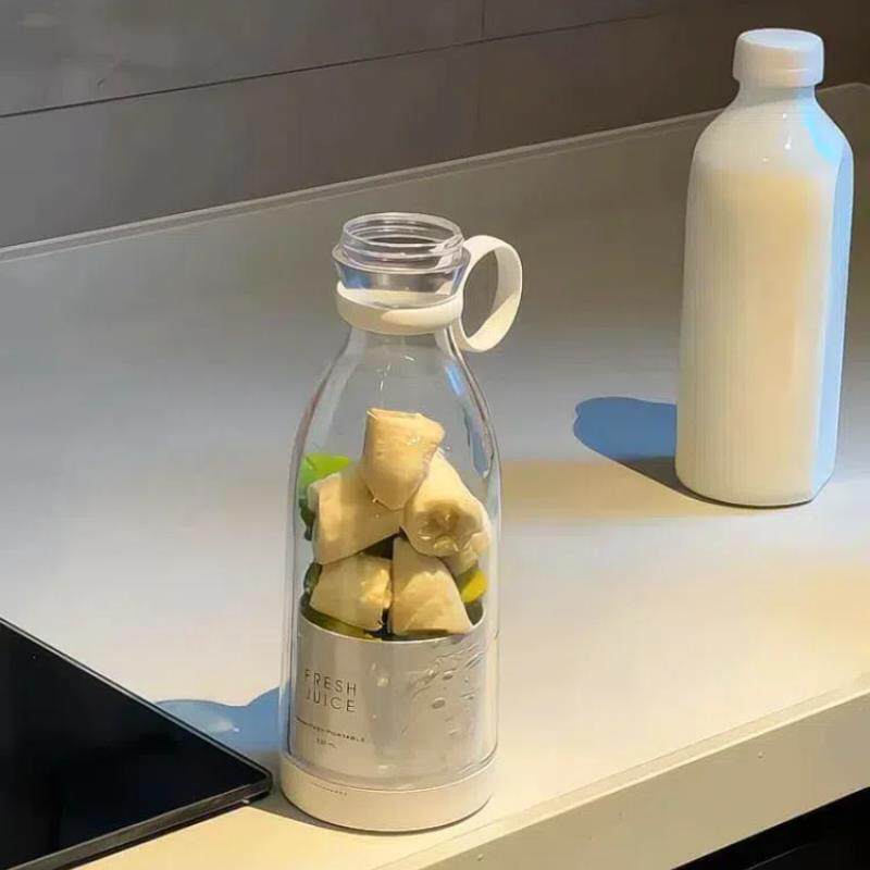 榨汁杯小型随行可携式家用多功能充电榨汁机自动果蔬减肥运动果汁