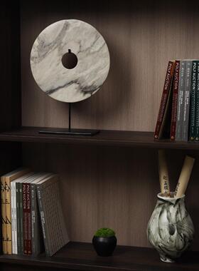 现代新中式样板间售楼处会所书房书柜软装银箔花器书籍装饰品摆件