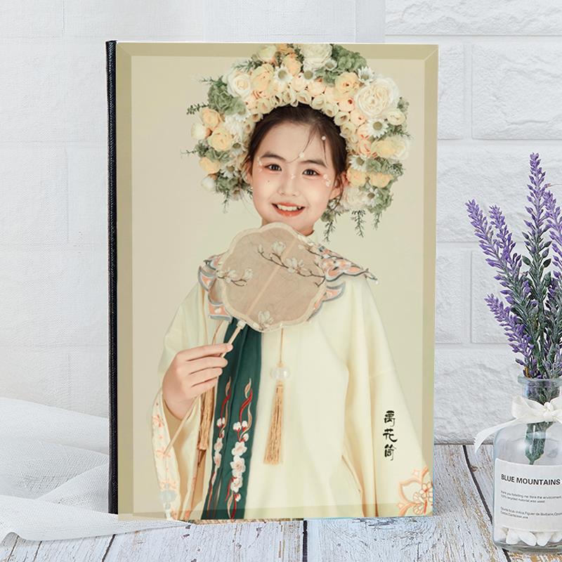 高端水晶画册，新型中国风花发夹，古风中国风汉代儿童画册，定制
