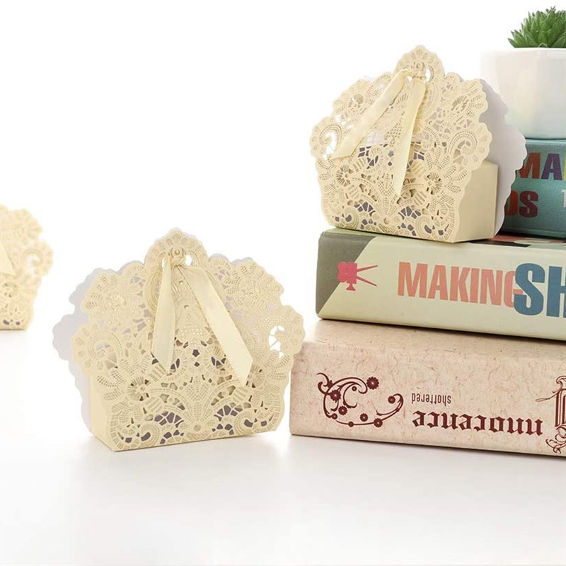 25pcs/lot 50pcs/lot Laser Cut Favor Candy Box Paper Candy BO