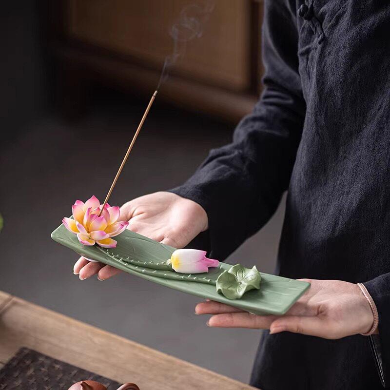 精品创意莲花香插陶瓷茶宠摆件桌面茶盘可养功夫茶道装饰茶具配件