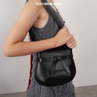 红色包包纳帕小牛皮马鞍包中号 SHOP2025年新款 THE YELLOW