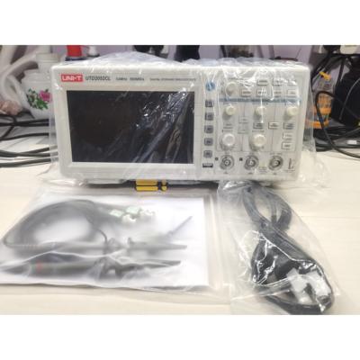 优利德数字示波器UTD2052CL带宽50MHz.500MS/s成色7/8新7寸大彩屏